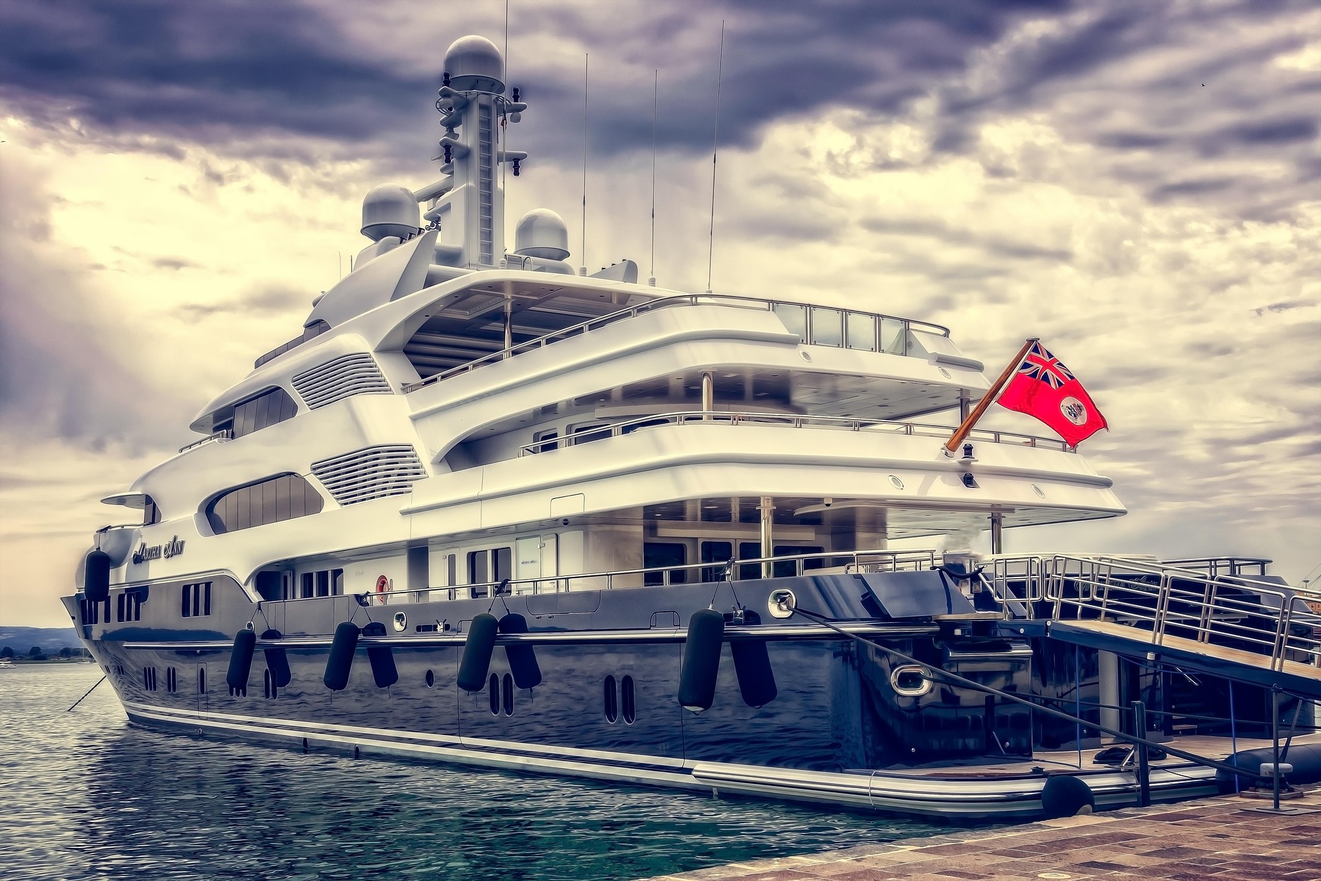 Yacth cruise around Jamaica